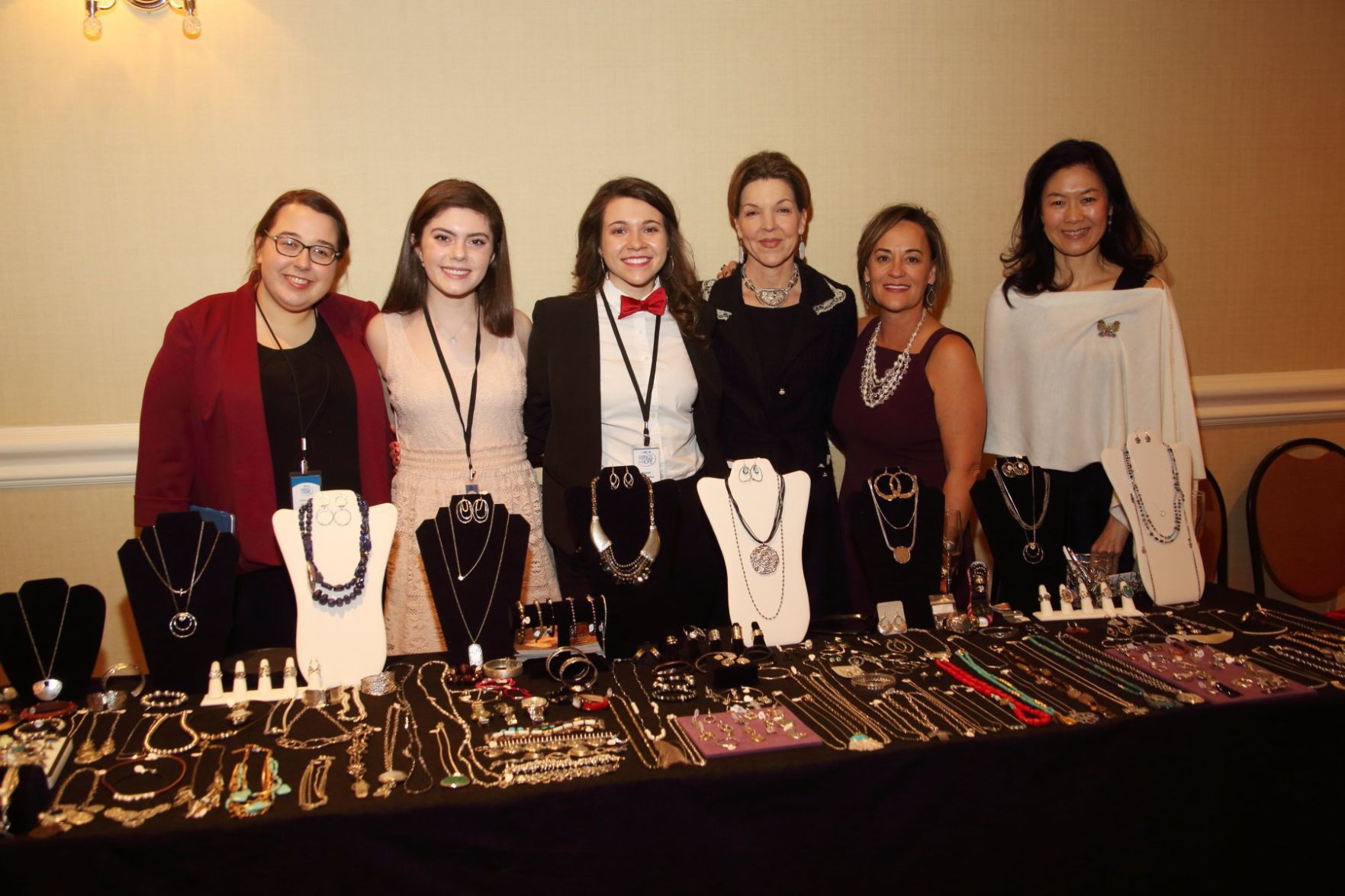 Grace Workman, Christina Connell, Emily Tobler, Mary Cramsey, Bridget Radke, Lena Freeman